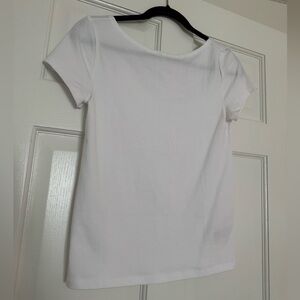 GAP White Short Sleeve Tee Small